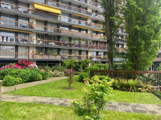T2 Lumineux Avec Terrasse Διαμέρισμα Μπουλόν-Μπιγιανκούρ Εξωτερικό φωτογραφία
